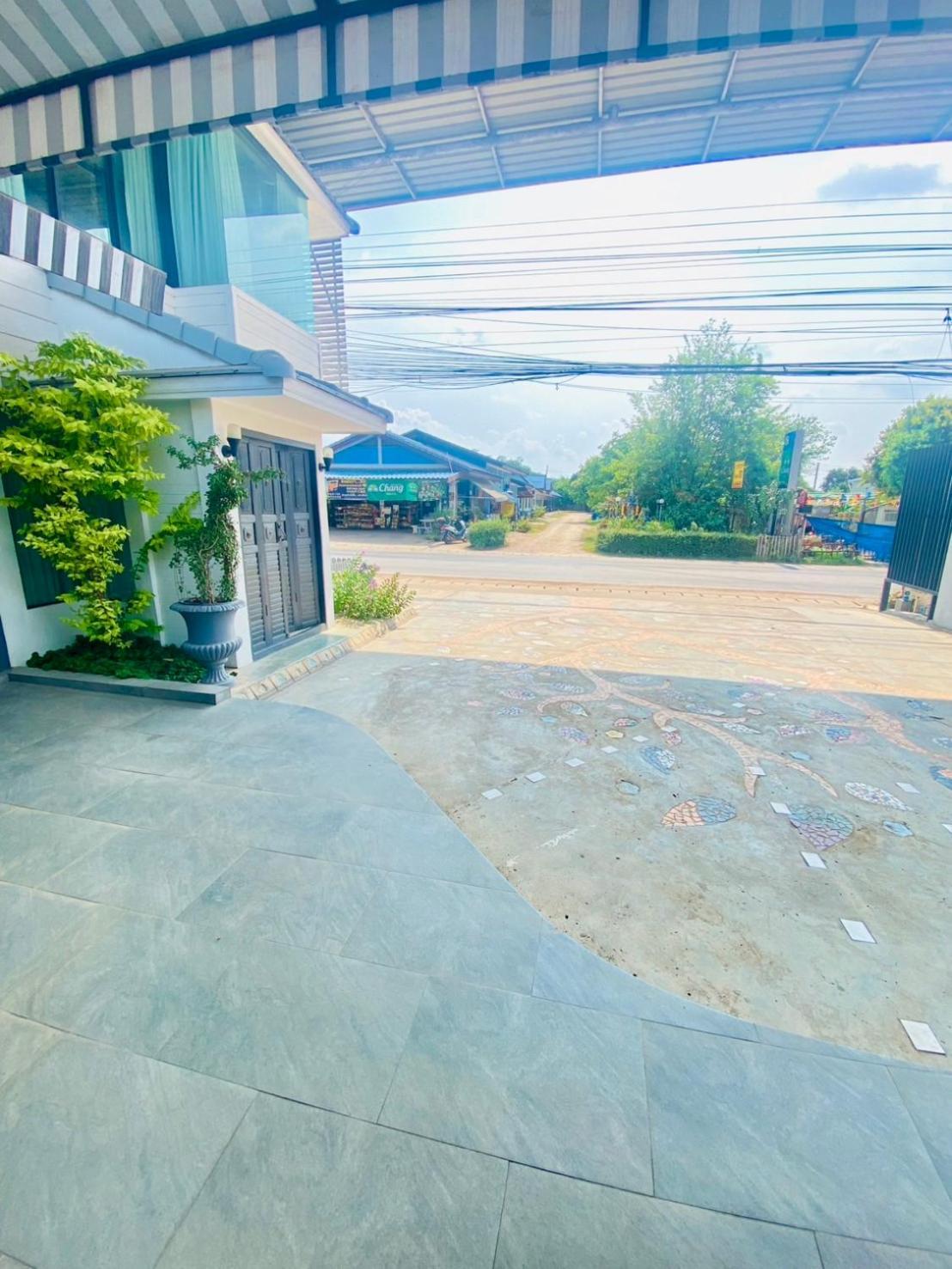 La Riva Boutique Hotel Kamphaeng Phet Exteriér fotografie