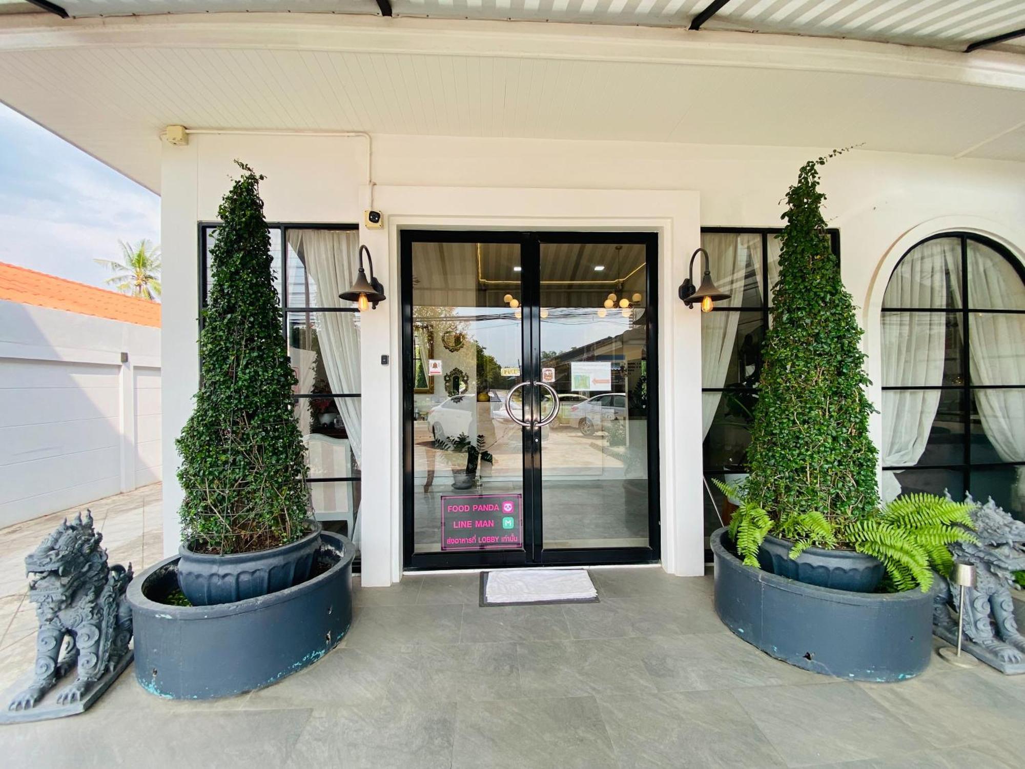 La Riva Boutique Hotel Kamphaeng Phet Exteriér fotografie